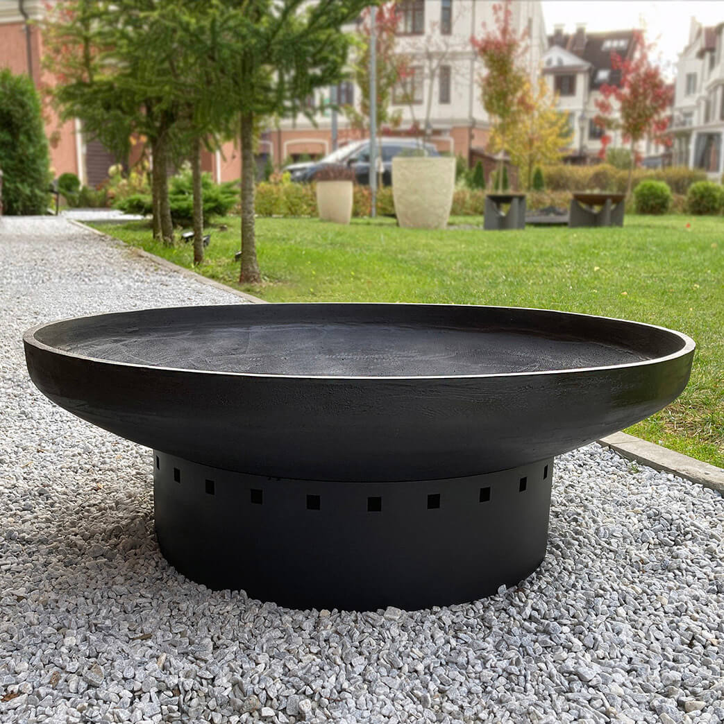 Чугунная костровая чаша CONCRETIKA PREMIUM D80 на цилиндрической опоре